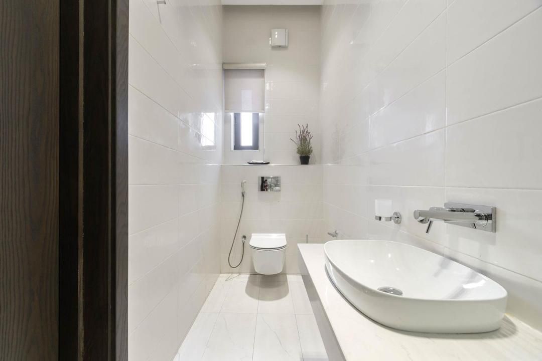 Stylish Lekki 1-bedroom apartment guest bathroom