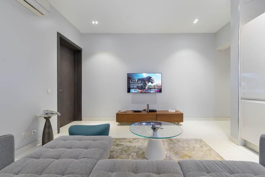 Stylish Lekki 1-bedroom apartment TV lounge